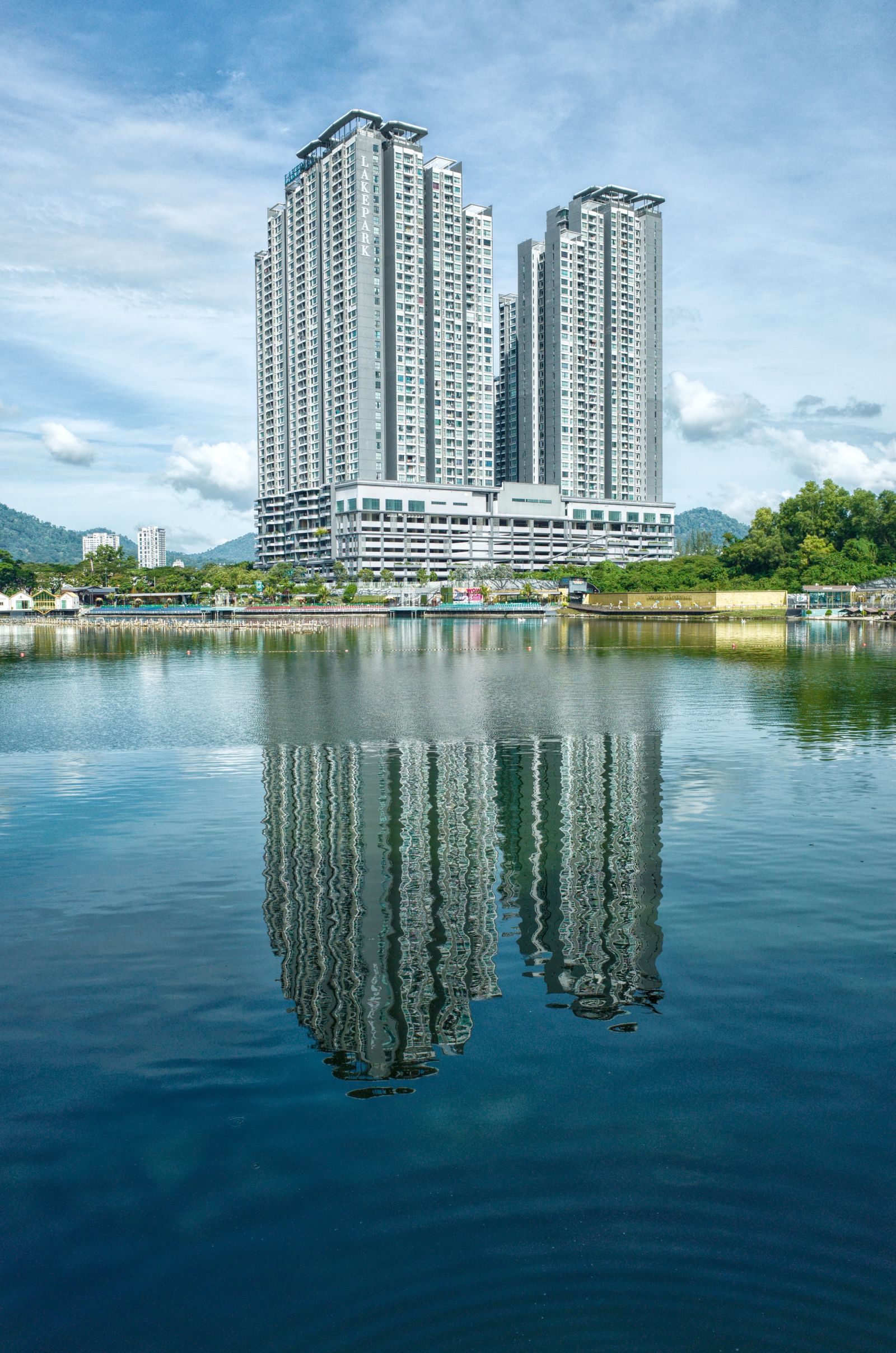 Jumeirah Lake Towers: Freehold Value in the Heart of New Dubai