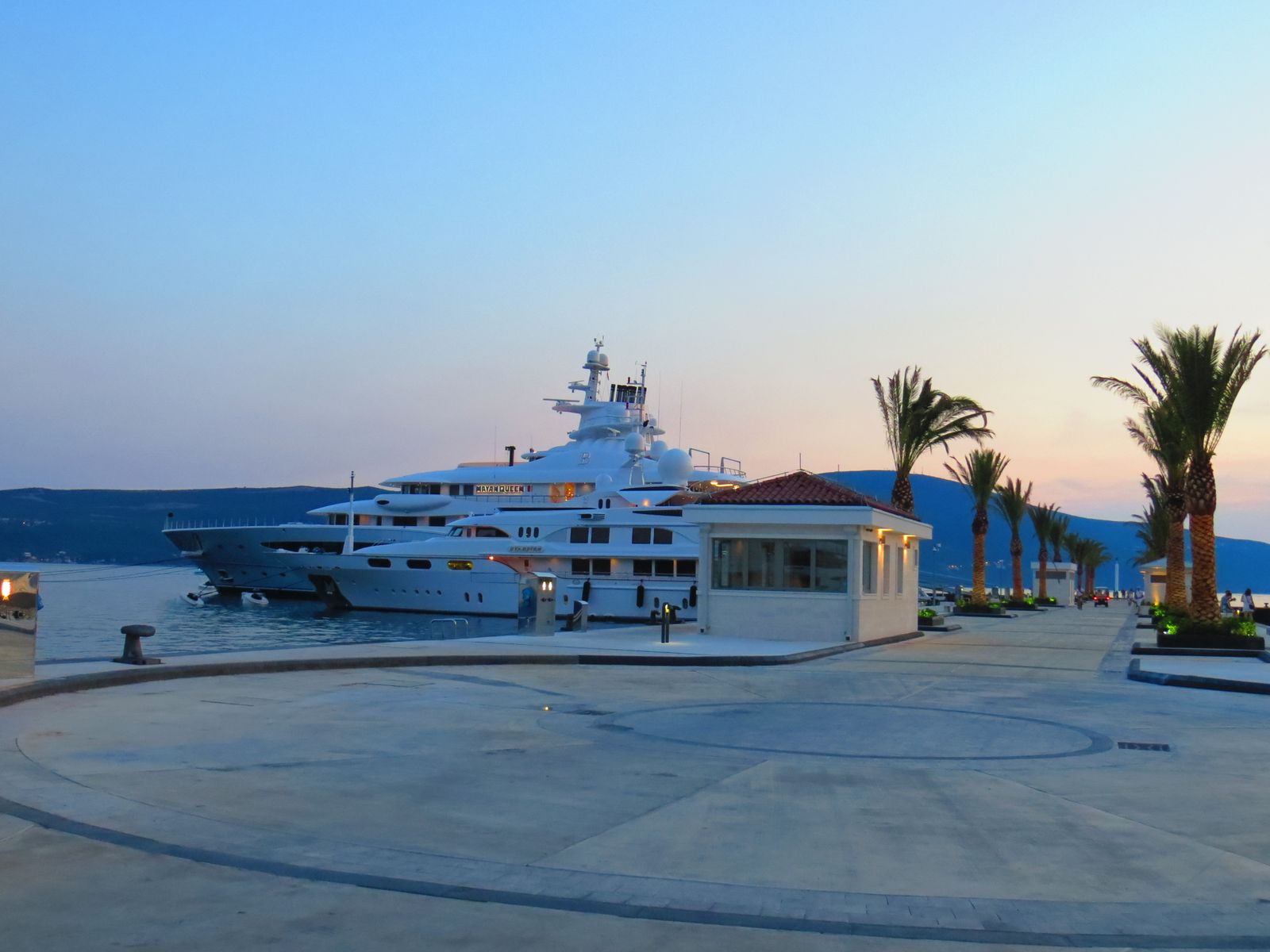 Kapınıza Yat: Dubai’de Marinalara Öncelik Veren Yaşamın Yükselişi